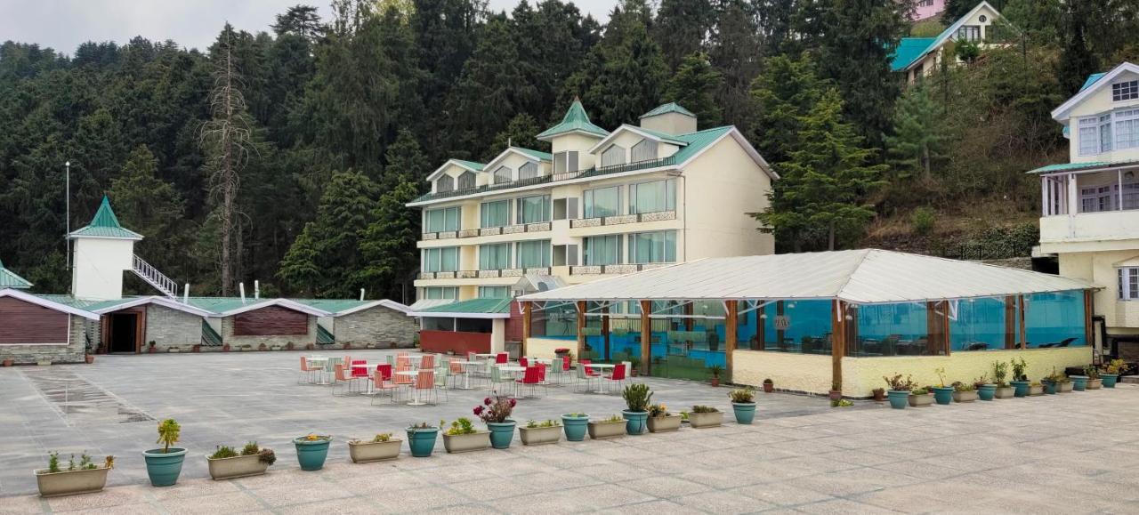 Royal Tulip Luxury Hotel, Kufri, Shimla Ngoại thất bức ảnh